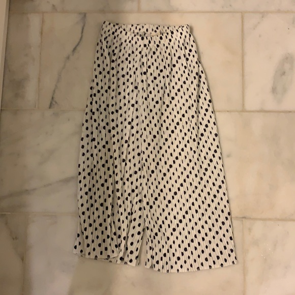 Zara wide Pants - Picture 1 of 3